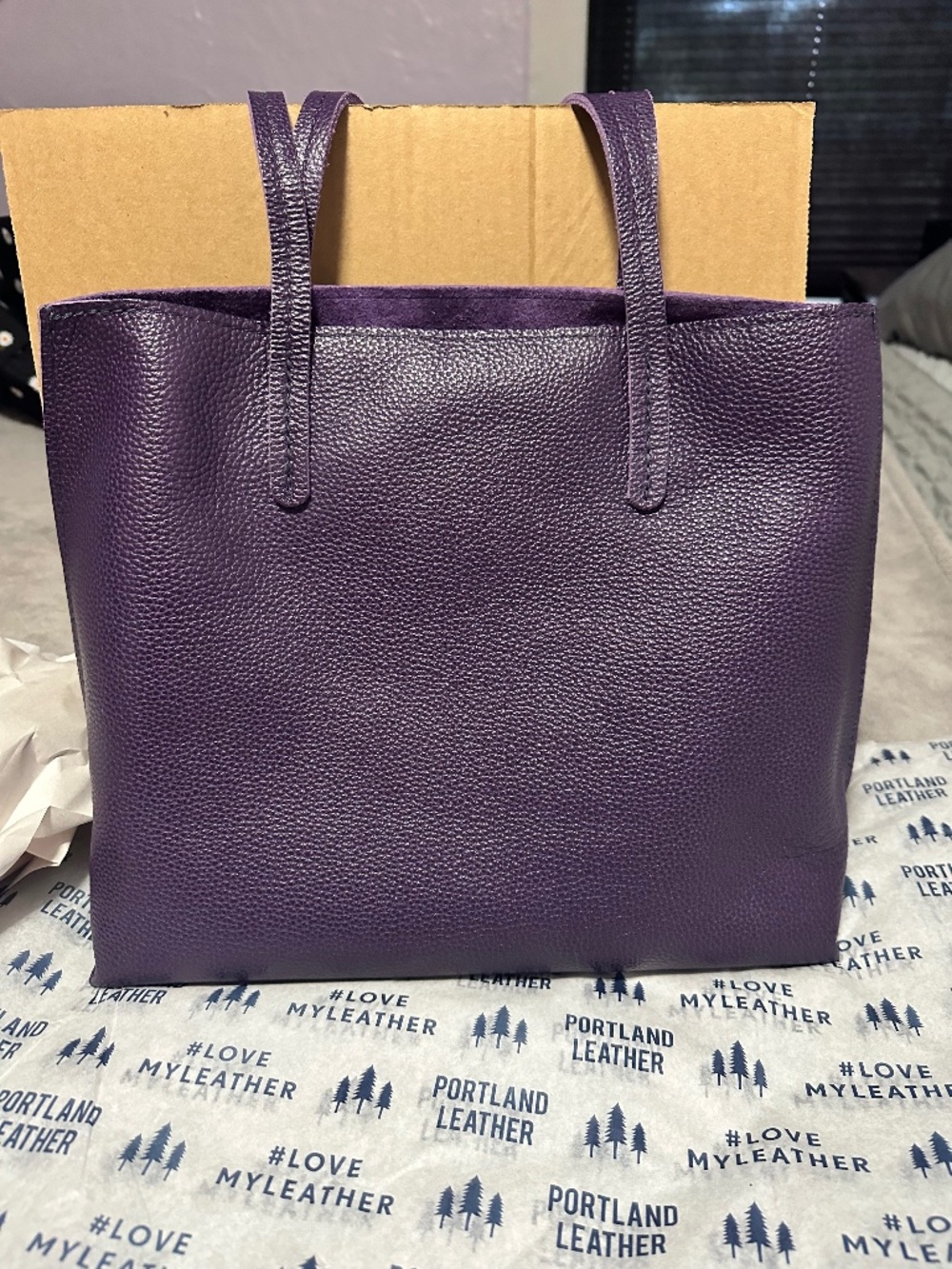 Portland Leather Medium August Tote
